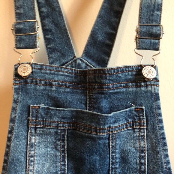 Overalls - Picture 5 of 7